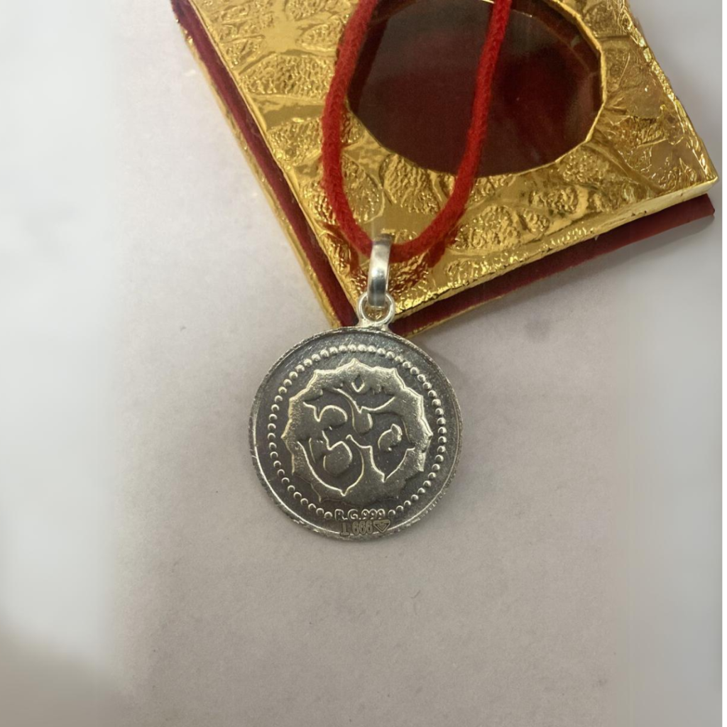 Silver Shree Yantra Sliver Locket